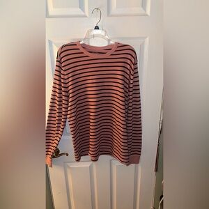 Old Navy Long-Sleeve T